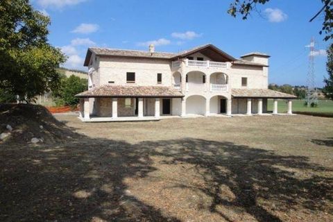 Landejendom i Folignano, Ascoli Piceno, Folignano - € 850.000 | Ref: ST576 - foto 1