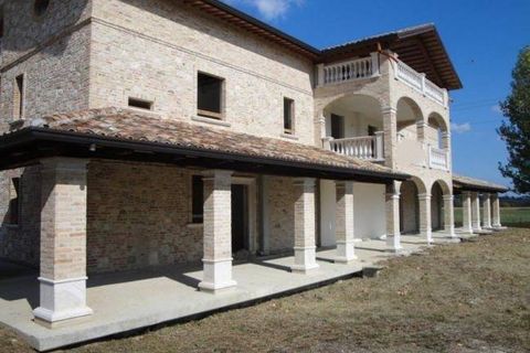 Landejendom i Folignano, Ascoli Piceno, Folignano - € 850.000 | Ref: ST576 - foto 4