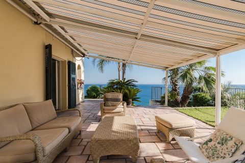 Villa i Ospedaletti, Imperia, Ospedaletti - € 2.900.000 | Ref: AG-DOM 1394 - foto 14