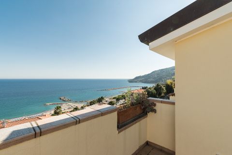 Villa i Ospedaletti, Imperia, Ospedaletti - € 2.900.000 | Ref: AG-DOM 1394 - foto 2