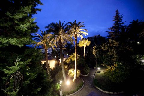 Villa a Sanremo, Imperia, Sanremo - € 10.500.000 | Ref: AG-DOM F073 - foto 14