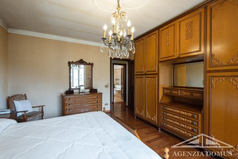 Villa a Bordighera, Imperia, Bordighera - € 1.150.000 | Ref: AG-DOM 5220 - foto 23