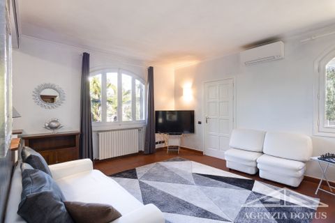 Villa a Bordighera, Imperia, Bordighera - € 1.150.000 | Ref: AG-DOM 5220 - foto 32