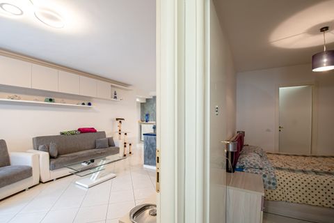 Lejlighed i Ospedaletti, Imperia, Ospedaletti - € 450.000 | Ref: AG-DOM 1370 - foto 15