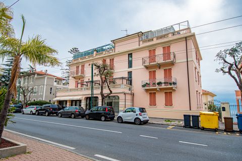 Lejlighed i Ospedaletti, Imperia, Ospedaletti - € 450.000 | Ref: AG-DOM 1370 - foto 20