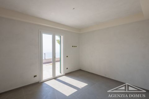Villa a Ospedaletti, Imperia, Ospedaletti - € 2.000.000 | Ref: AG-DOM 1490 - foto 16