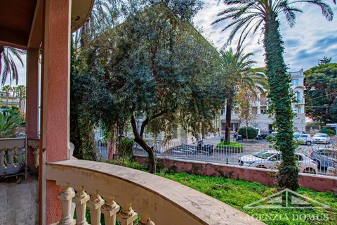 Villa i Bordighera, Imperia, Bordighera - € 1.500.000 | Ref: AG-DOM 5076 - foto 3