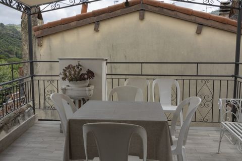 Villa a Dolceacqua, Imperia, Dolceacqua - € 310.000 | Ref: AG-DOM F150 - foto 25