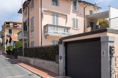 Villa i Bordighera, Imperia, Bordighera - € 1.550.000 | Ref: AG-DOM 5186 - foto 2
