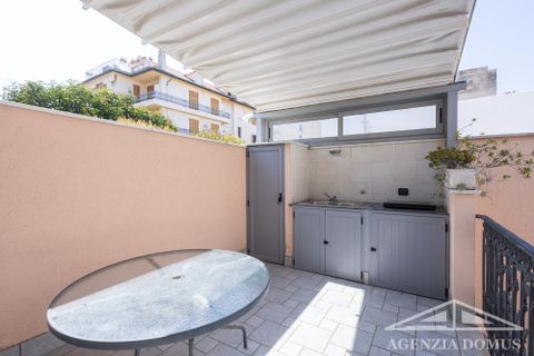 Villa i Bordighera, Imperia, Bordighera - € 1.550.000 | Ref: AG-DOM 5186 - foto 22