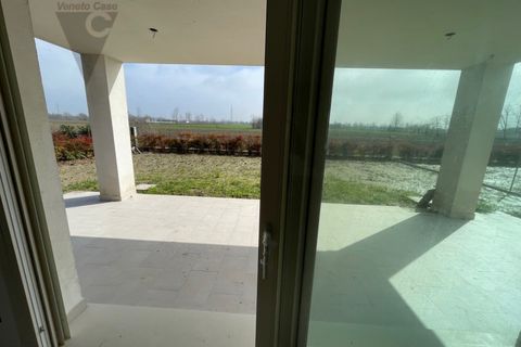 Villa a Legnaro, Padua, Legnaro - € 350.000 | Ref: L-122 - foto 4