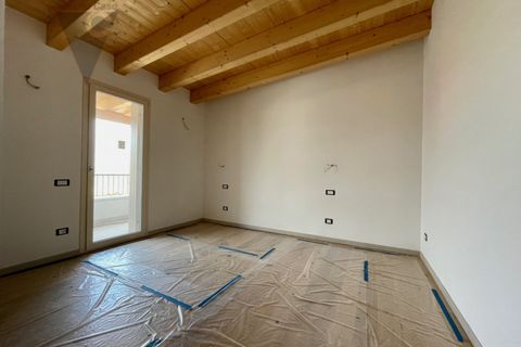 Villa a Legnaro, Padua, Legnaro - € 350.000 | Ref: L-122 - foto 10
