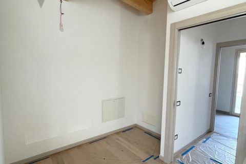 Villa a Legnaro, Padua, Legnaro - € 350.000 | Ref: L-122 - foto 14