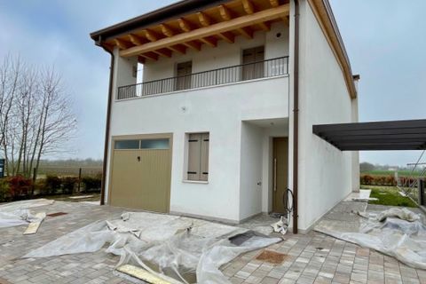 Villa a Legnaro, Padua, Legnaro - € 350.000 | Ref: L-122 - foto 24