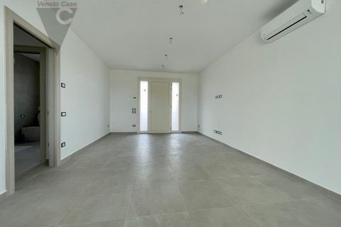 Villa a Legnaro, Padua, Legnaro - € 370.000 | Ref: L-123 - foto 13
