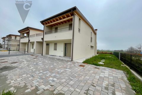 Villa a Legnaro, Padua, Legnaro - € 370.000 | Ref: L-123 - foto 32