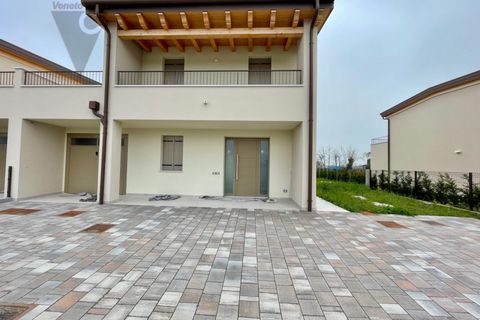 Villa a Legnaro, Padua, Legnaro - € 370.000 | Ref: L-123 - foto 35