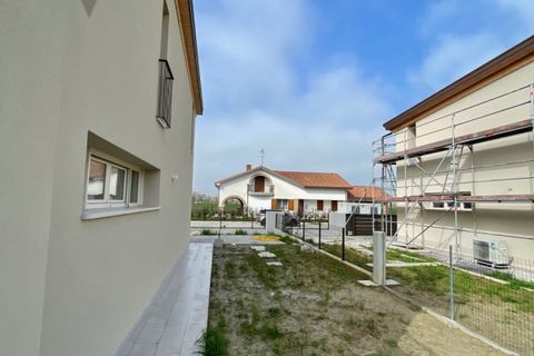 Villa a Legnaro, Padua, Legnaro - € 370.000 | Ref: L-123 - foto 39
