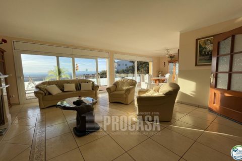 Villa a Roses, Gerona, Roses - € 780.000 | Ref: 2552 - foto 8