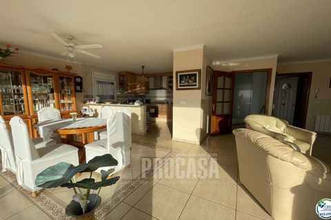 Villa a Roses, Gerona, Roses - € 780.000 | Ref: 2552 - foto 10