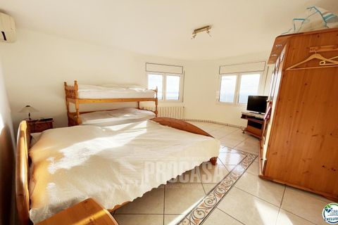 Villa a Roses, Gerona, Roses - € 780.000 | Ref: 2552 - foto 18