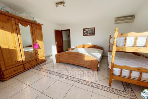 Villa a Roses, Gerona, Roses - € 780.000 | Ref: 2552 - foto 19