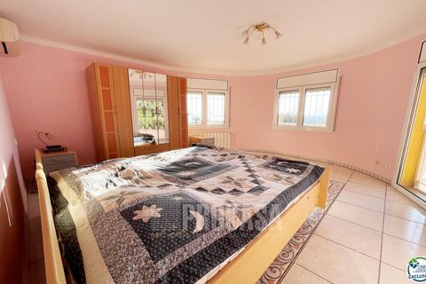 Villa a Roses, Gerona, Roses - € 780.000 | Ref: 2552 - foto 30