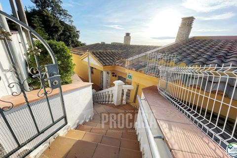Villa a Roses, Gerona, Roses - € 780.000 | Ref: 2552 - foto 39
