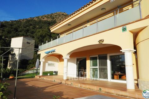 Villa a Roses, Gerona, Roses - € 780.000 | Ref: 2552 - foto 42