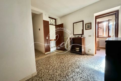 Byhus i Massa, Massa and Carrara, Massa - € 300.000 | Ref: 2122 - foto 7