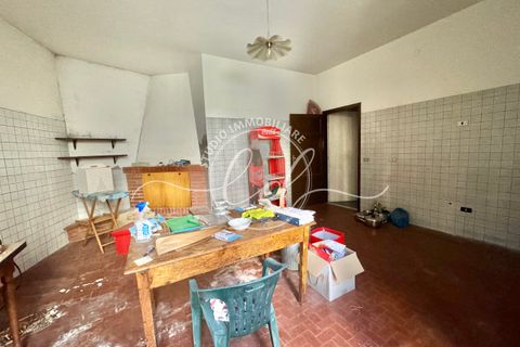 Byhus i Massa, Massa and Carrara, Massa - € 300.000 | Ref: 2122 - foto 36