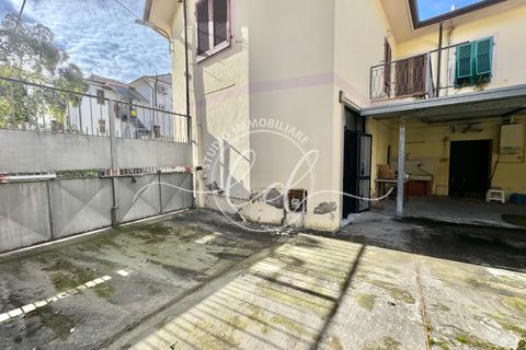 Byhus i Massa, Massa and Carrara, Massa - € 300.000 | Ref: 2122 - foto 43