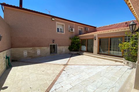 Landejendom i Monovar, Alicante, Monovar - € 699.000 | Ref: CF2964 - foto 35