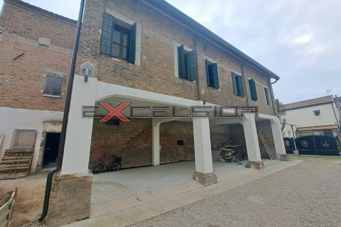 Villa a Cavarzere, Venice, Cavarzere - € 70.000 | Ref: CA123V-R - foto 2