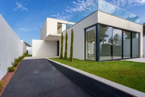 Villa i Canidelo, Porto, Canidelo - € 1.450.000 | Ref: 15816-p - foto 1