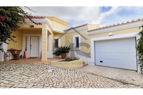 Villa i Estombar, Faro, Estombar - € 1.150.000 | Ref: MSGT3180 - foto 31
