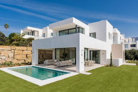 Villa i Estepona, Malaga - foto 1