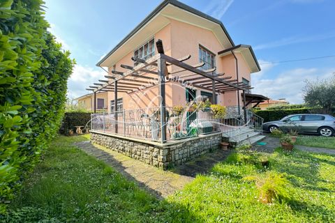 Villa a Pietrasanta, Lucca, Pietrasanta - € 890.000 | Ref: 2135 - foto 3