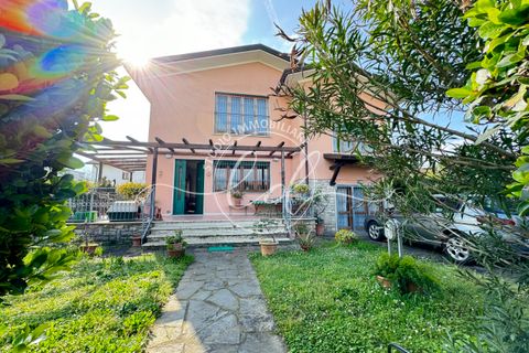 Villa a Pietrasanta, Lucca, Pietrasanta - € 890.000 | Ref: 2135 - foto 5
