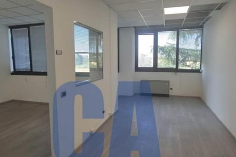 Erhvervsejendom i Vimodrone, Milan, Vimodrone - € 390.000 | Ref: UVCA867 - foto 2
