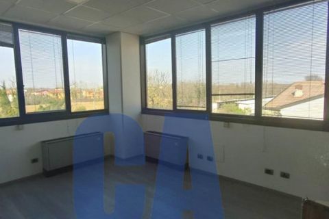 Erhvervsejendom i Vimodrone, Milan, Vimodrone - € 390.000 | Ref: UVCA867 - foto 4