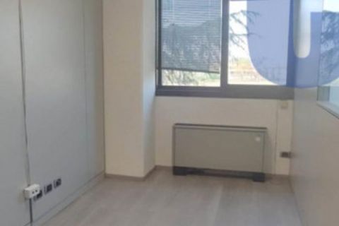 Erhvervsejendom i Vimodrone, Milan, Vimodrone - € 390.000 | Ref: UVCA867 - foto 8