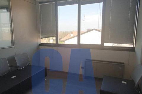 Erhvervsejendom i Vimodrone, Milan, Vimodrone - € 390.000 | Ref: UVCA867 - foto 19