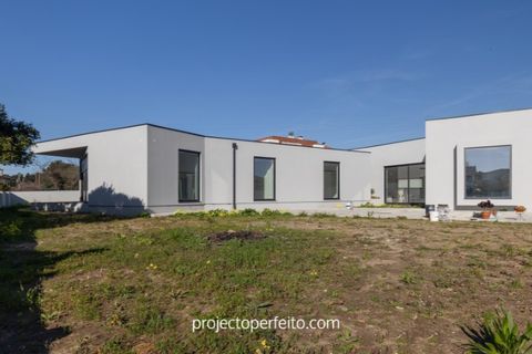 Villa a Esmoriz, Aveiro, Esmoriz - € 650.000 | Ref: 3597 - foto 6