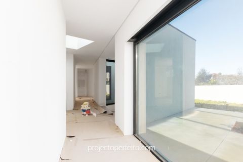 Villa a Esmoriz, Aveiro, Esmoriz - € 650.000 | Ref: 3597 - foto 8