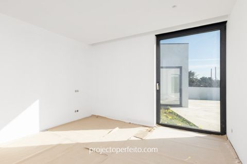Villa a Esmoriz, Aveiro, Esmoriz - € 650.000 | Ref: 3597 - foto 9