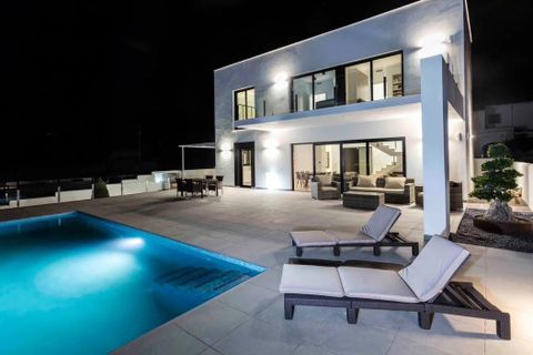 Villa a Denia, Alicante, Denia - € 640.000 | Ref: VM513 - foto 10