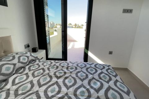 Villa a Daya Nueva, Alicante, Daya Nueva - € 336.000 | Ref: V0275 - foto 20