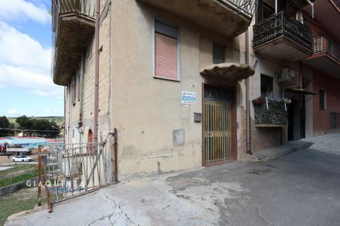 Villa i Palagonia, Catania, Palagonia - € 100.000 | Ref: CLTMRC2024 - foto 35