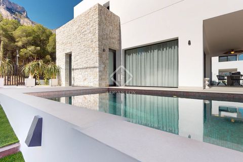 Villa i Polop, Alicante, Polop - € 860.000 | Ref: ALT49472 - foto 1